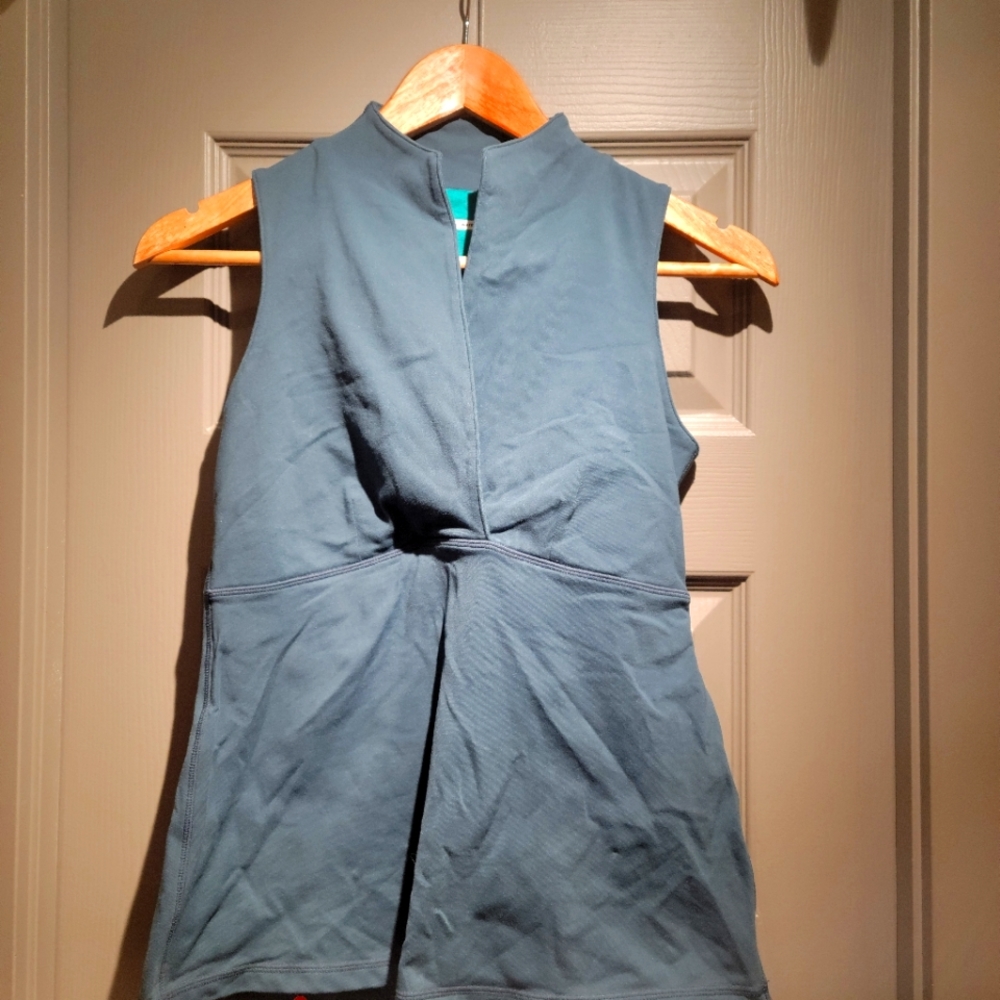 Lululemon tank and leggings set